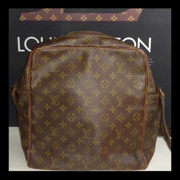 Louis Vuitton Messenger Bag LV Monogram Crossbody Bag LV Messenger Bag Authentic